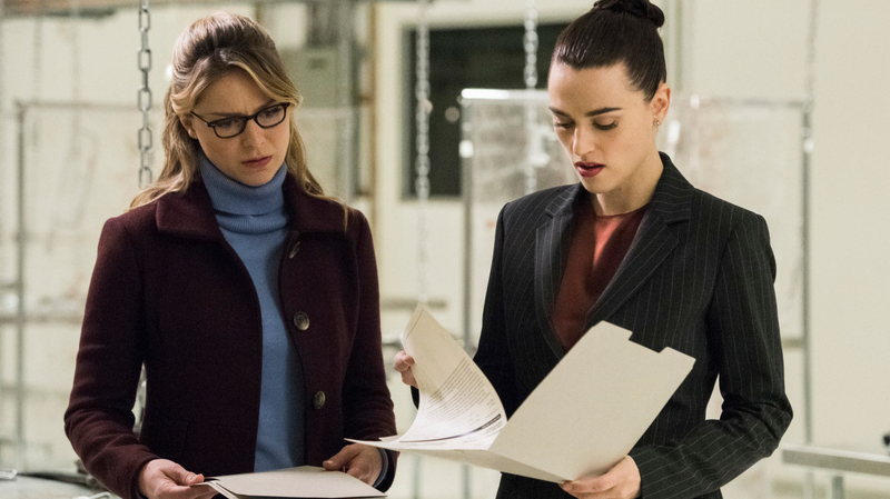 Illustration for article titled Supergirl learns Lex’s secrets, almost reveals one of her own